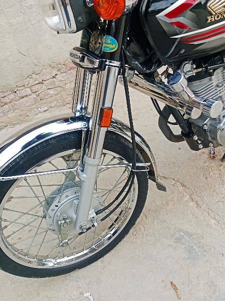 Honda Cg 125 in good condition 4