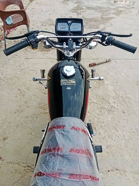 Honda Cg 125 in good condition 6