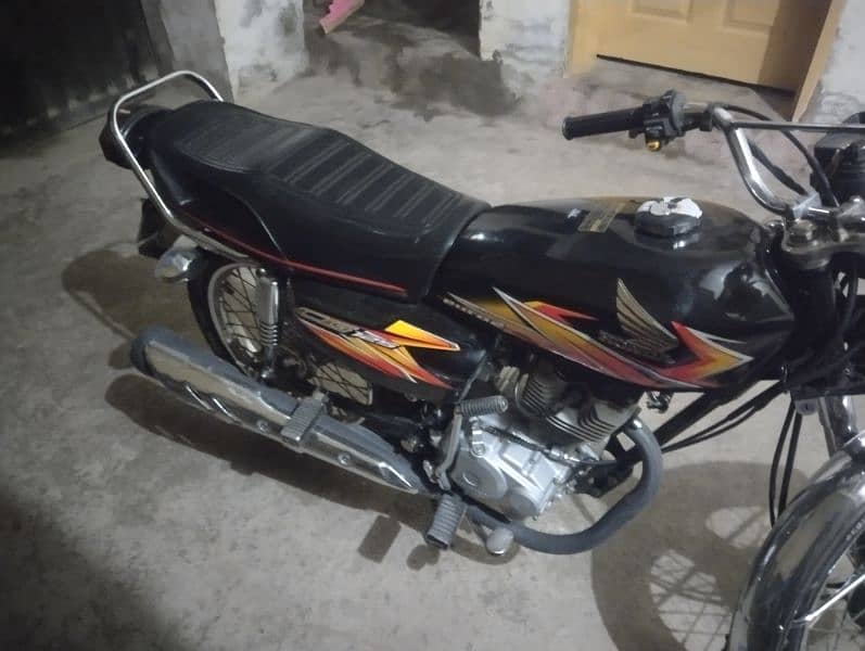 Honda 125 2021 3