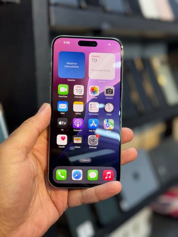 iPhone 15 Pro Max 256gb FU NON PTA 4