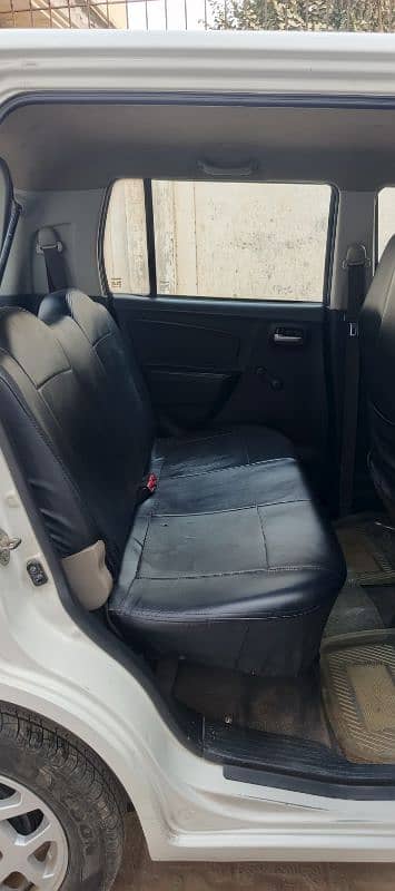 Suzuki Wagon R 2018 11