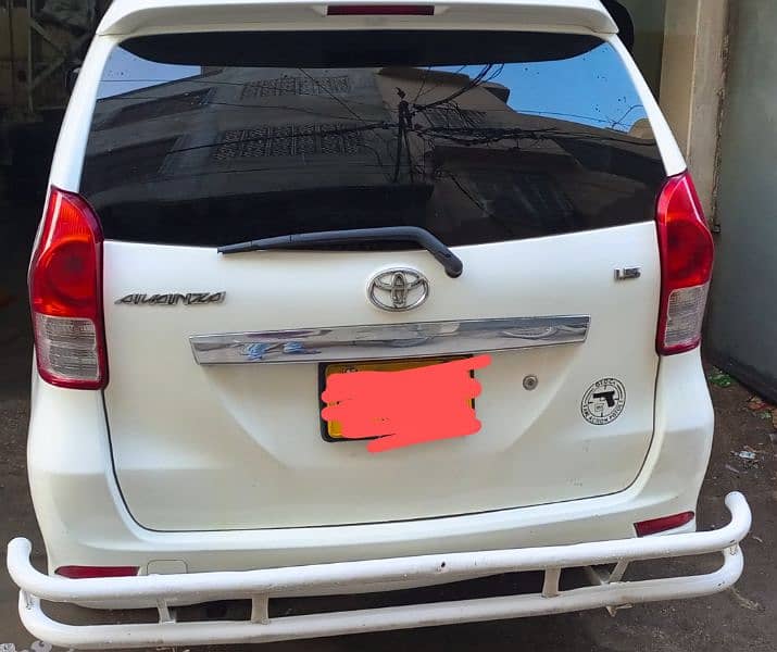 Toyota Avanza 2013 3