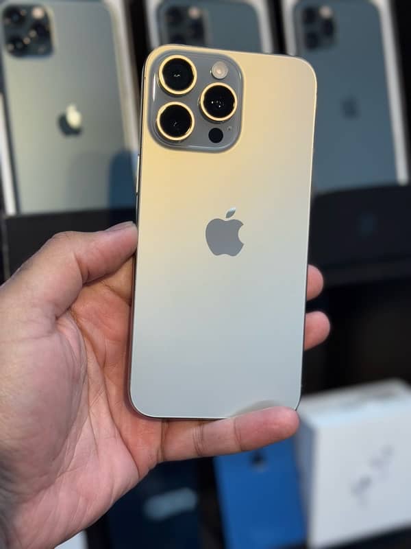 iPhone 15 Pro Max 256gb HK NON PTA 7