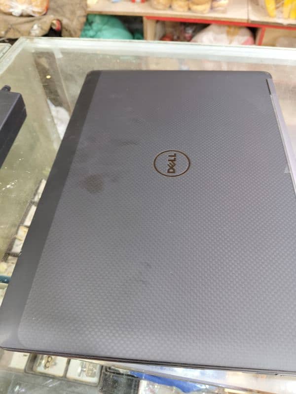 dell e 7470 core i7 6th generation 1