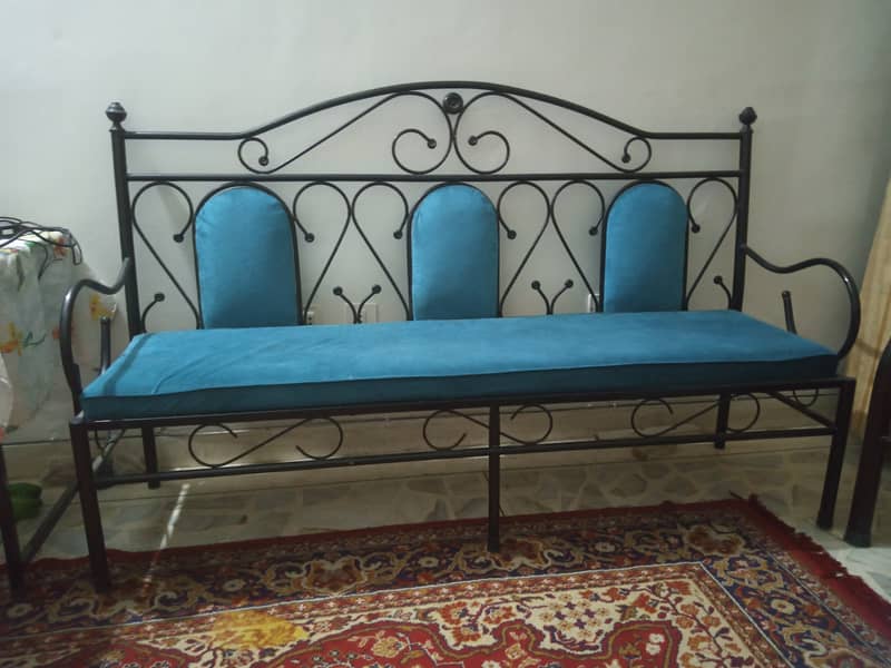 5 Seaters Iron Sofa Set Molty Foam Cushions WhatAp or Call 0336283825 0