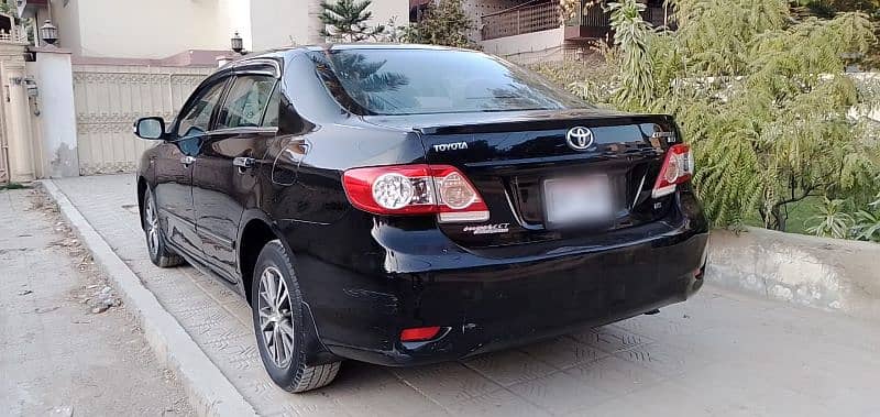 Toyota Corolla GLI 1.6 2013 10