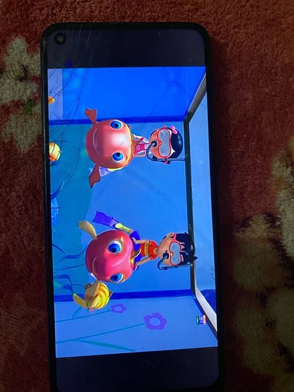 infinix note 7 back and screen is cracked 1