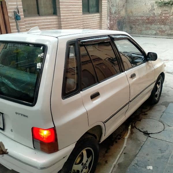 KIA Pride 1997 engine conversion city 8 plug . milage 18-20 km/ litre 5