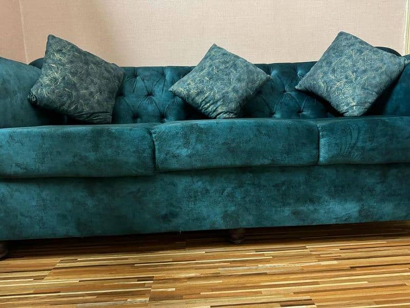 Sofa set 0