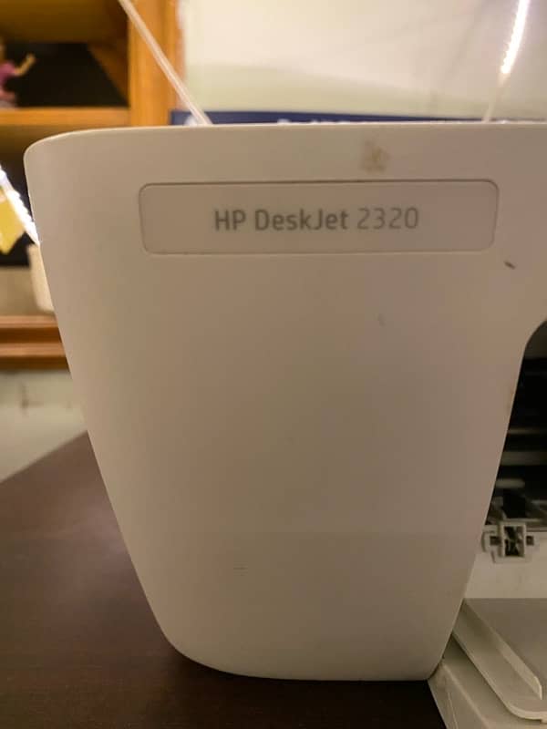 HP deskjet 2320 1