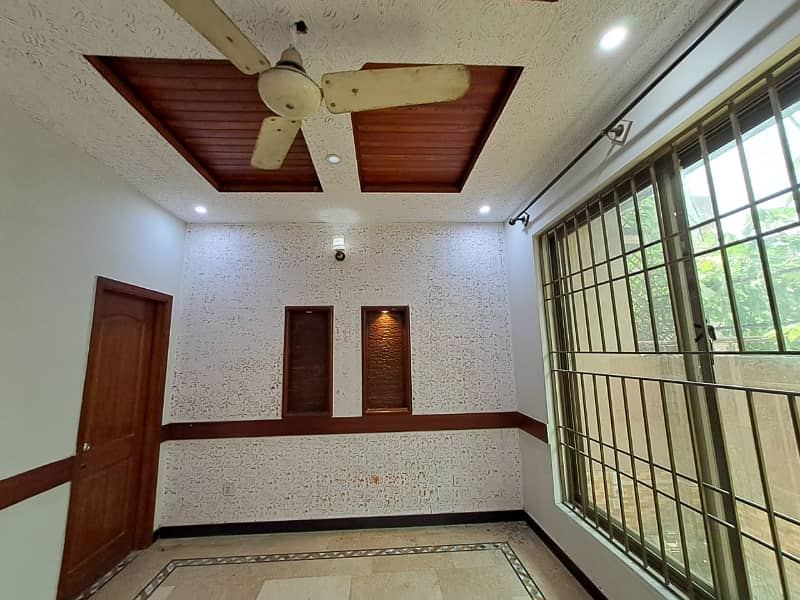 5-Marla Full House 4beds DD kitchen For Family Sector H-13 Islamabad 8