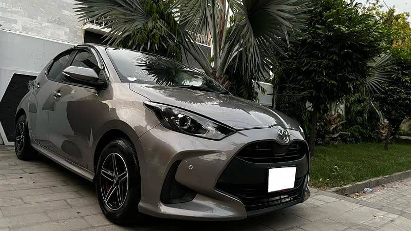 Toyota Yaris 2021 Hatchback G 2