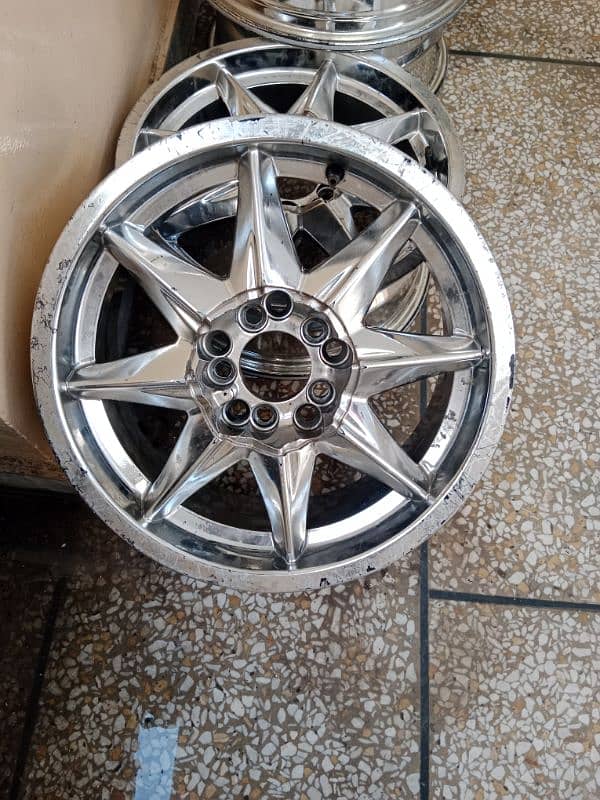 15 inch multi pcid Alloy rims 2