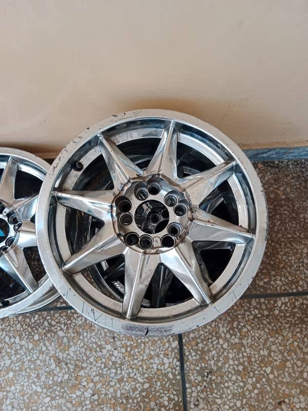 15 inch multi pcid Alloy rims 3