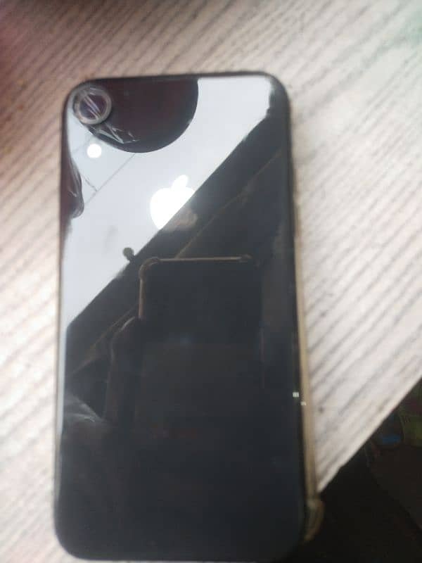 iPhone XR good condition no open no repair All ok face id trutron  10 6