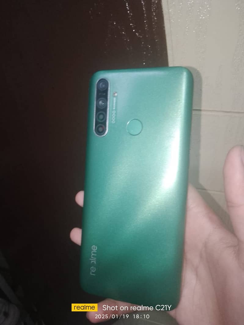 Realme 5i 1