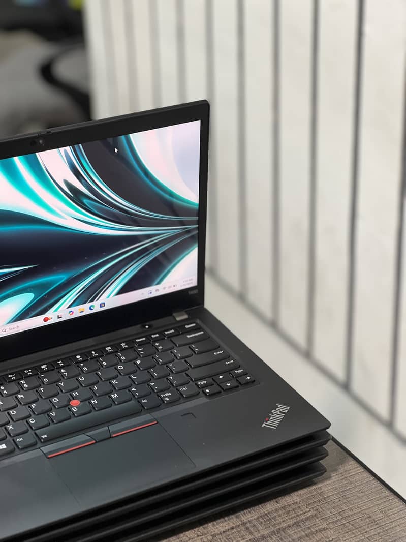 Lenovo Thinkpad T490 - I7 8th Gen 2K Display 0