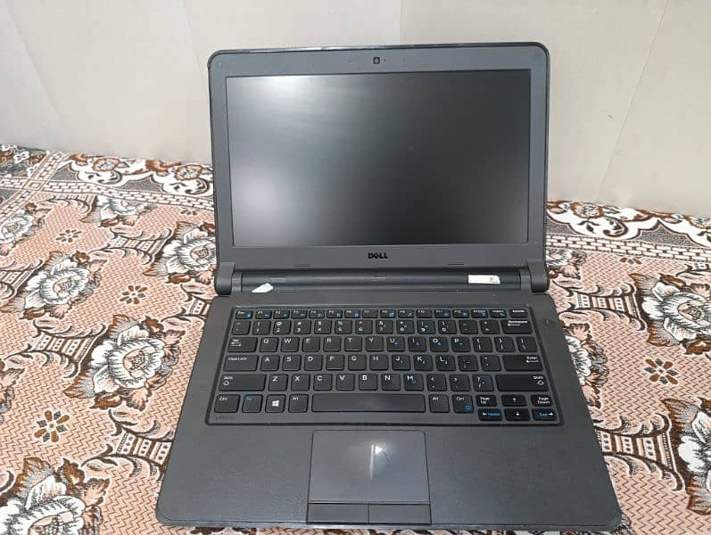 DELL Latitude 3340 for sale 0