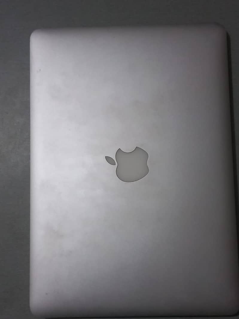 MACBOOK PRO 2015 FOR SELL 2