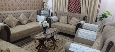 7 seater Sofa set for sale