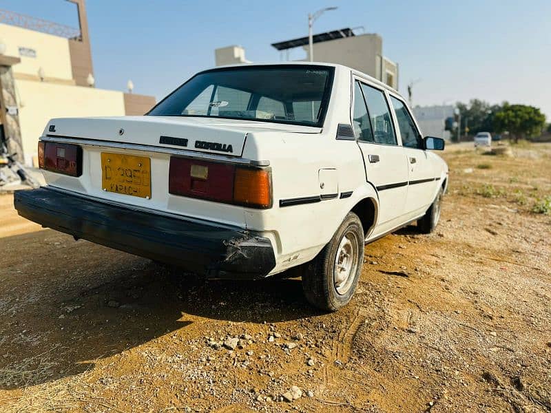 Toyota Corolla 1983 3