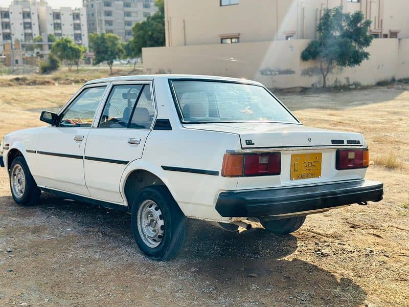 Toyota Corolla 1983 4