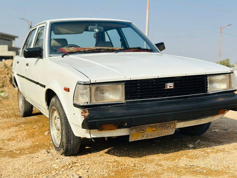 Toyota Corolla 1983 7