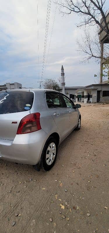 Toyota Vitz 2007 3