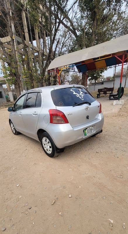 Toyota Vitz 2007 4