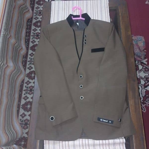 kids/Early teen pent coat two piece best quality 2 times used 4