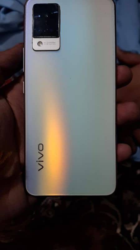 vivo v21 8+4.128 in good condition all okay 0