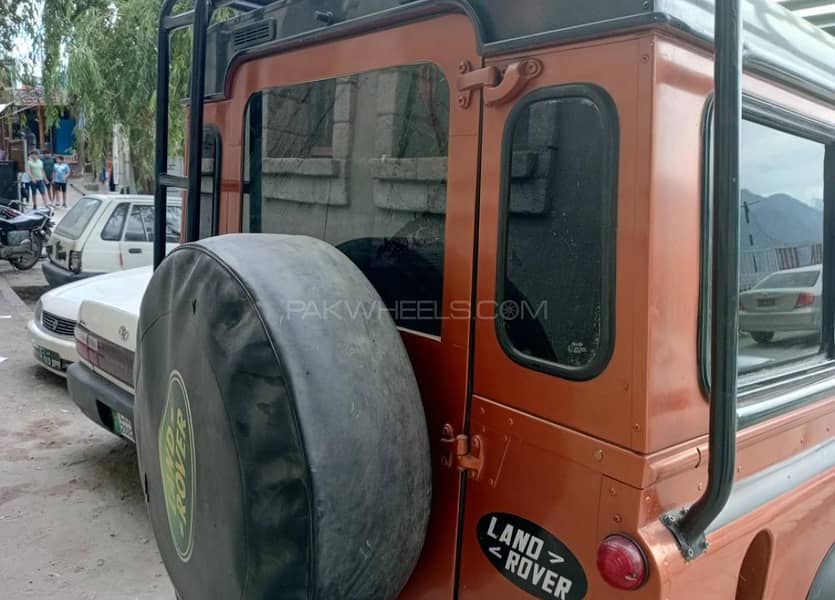 Land Rover Defender 1989 5