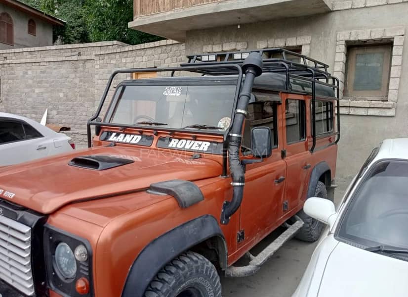 Land Rover Defender 1989 13