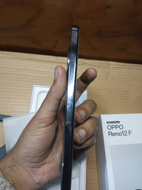 Oppo Reno 12F 4