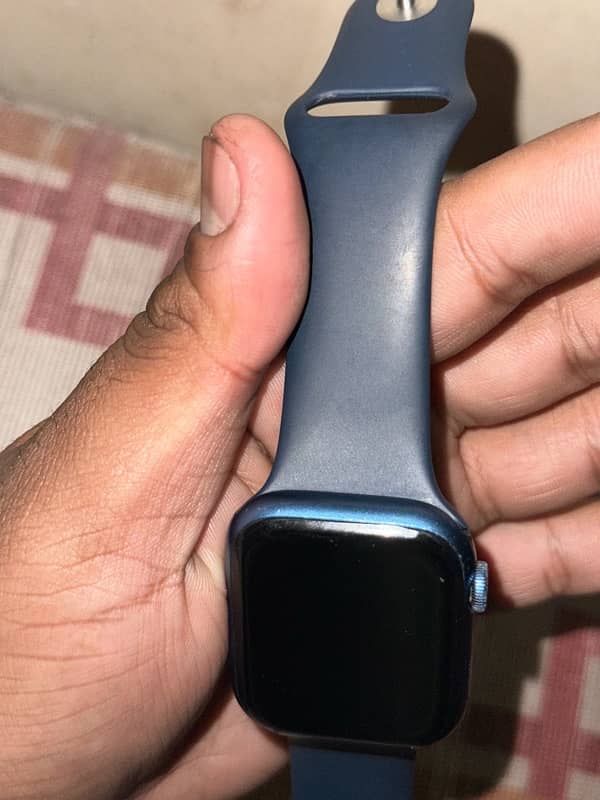 Apple watch series 7 Aluminium 2