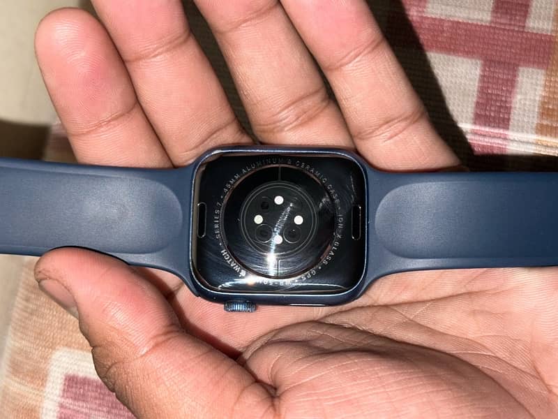 Apple watch series 7 Aluminium 4