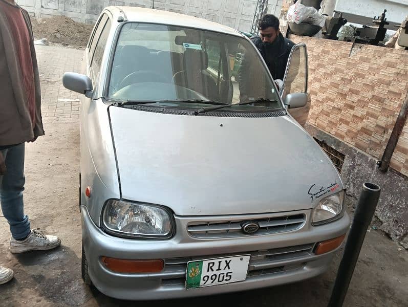 Daihatsu Cuore 2001 8