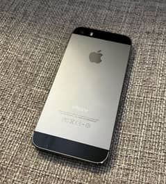 Iphone 5s Very Good Condition Never Opened or repaired