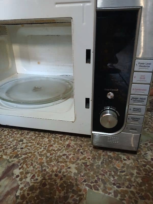 Dawlnce micro wave oven 2