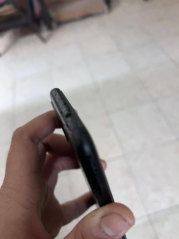 I am selling Google pixel 4A 5G 4