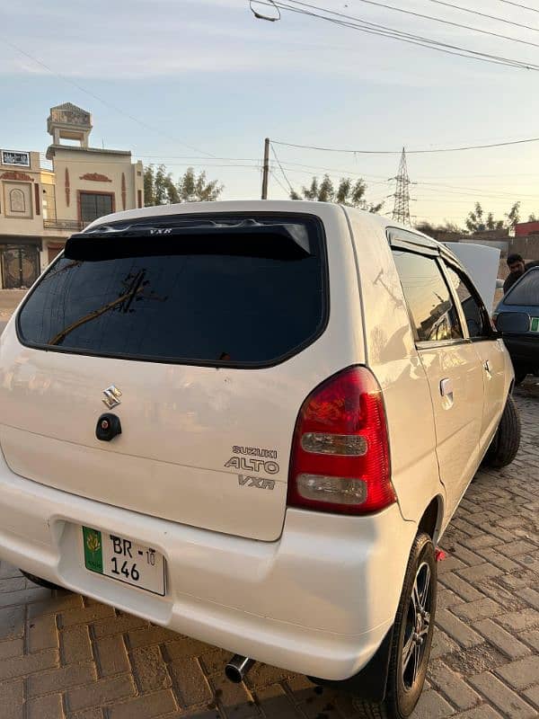 Suzuki Alto 2010 4