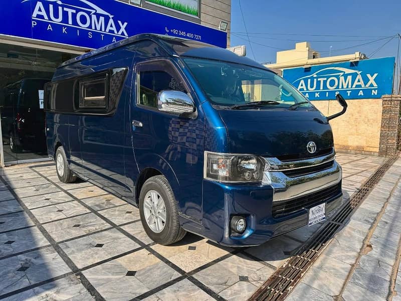 Toyota Hiace Limousine - 2016 2