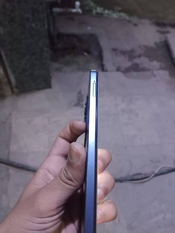 vivo y19s 6/128 5