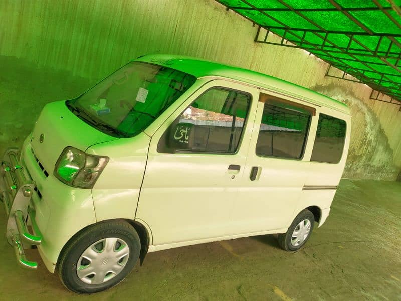 Daihatsu Hijet 2011 1