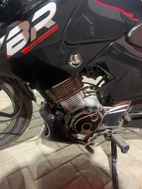 Yamaha YBR 125 model 2018 2