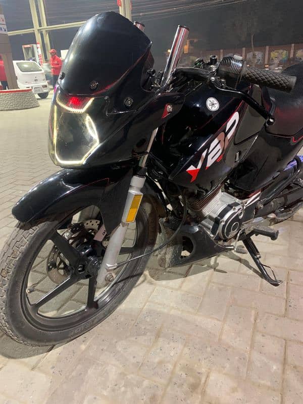 Yamaha YBR 125 model 2018 9