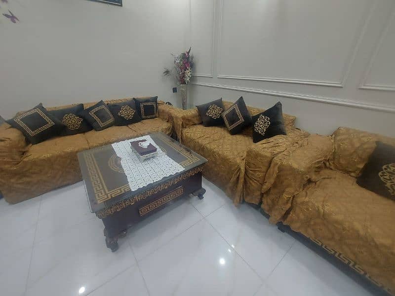 6 seater sofa set with table 3