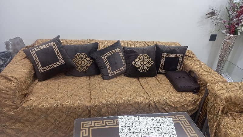 6 seater sofa set with table 4