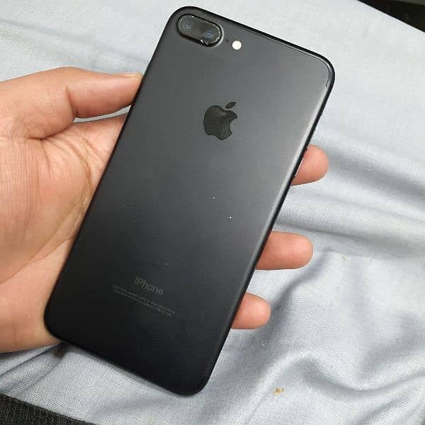 Iphone 7 plus 128 PTA Approved 1