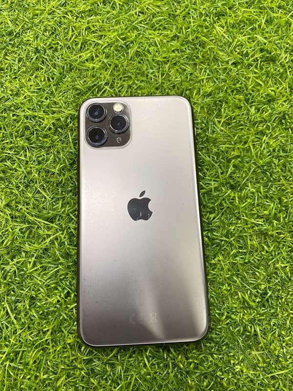 iPhone 11 Pro 64 gb non pta 2